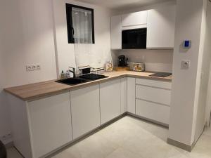 Maisons d'hotes La Maison Blanche : photos des chambres