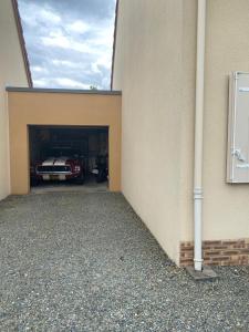 B&B / Chambres d'hotes Chambres pour GP Explorer 2025 : photos des chambres
