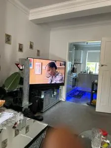 Dmoney Ltd - 米查姆