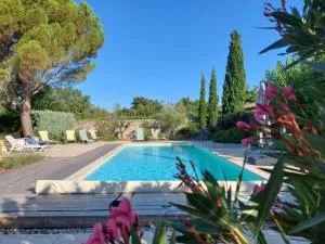 gite de Pierrebrune - Issirac