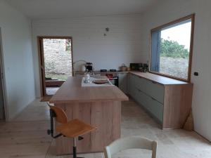 Maison en bois vue sur mer en Bretagne 5 couchages