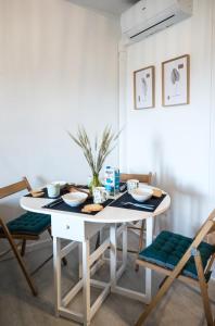 Appartements Le beau Lucien, climatise, central et fonctionnel : photos des chambres