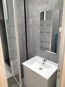 Appartements Super appartement autonome a Villepinte proche de Paris : photos des chambres