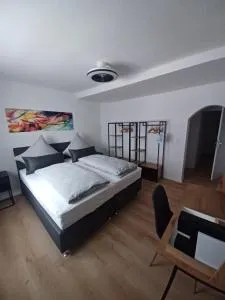 Pension Piqué - Eiserfey