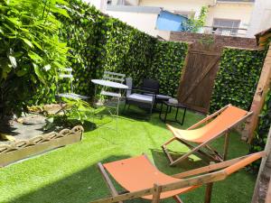 ++++ STUDIO AVEC JARDIN A 200 M DE LA MER ET 300 M RUE PIETONNE ++++