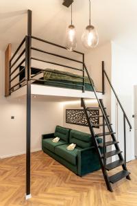 Downtown Dream by Stlcz