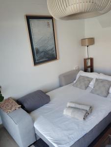 Duplex con piscina, parking y wifi a 250m de la playa