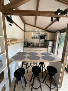 Hotels Le Mas Saint Donat : photos des chambres
