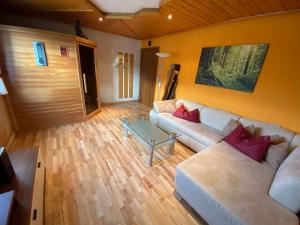 Ferienhaus Schaiter - Ganzes Haus mit Garten und gratis Parkplatz