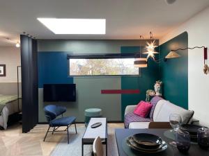 Appartements Studio independant proche Paris - Chromatic Stella Luxe, calme et volupte : photos des chambres