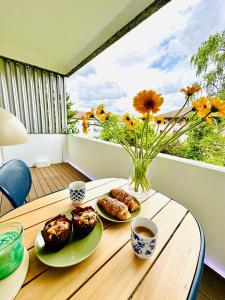 Modern City Studio with Air Condition & Balcony