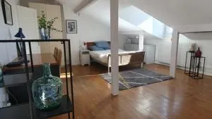 Studio au calme avec vue à 10 mn du centre de Paris - 鸽林