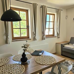 Pod vinohradem - apartmány & vinné sklepy