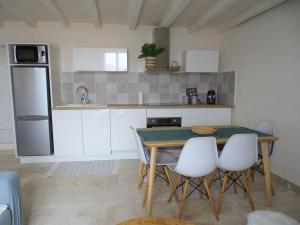 Maisons de vacances Maison avec terrasse panoramique : photos des chambres