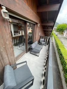 1st floor Apartment in Central Morzine With Private Garage