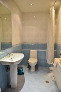 Hotel Bojur & Bojurland Apartment Complex