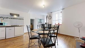 Hyper Centre Avec Terrasse