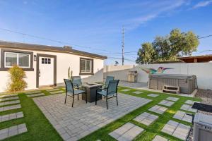 Charming House & Cottage in Downtown Phoenix