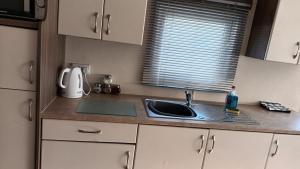 Butlins minehead caravan 120 River cove passes included