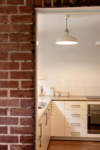 Buckleys Rest - 2 Bdrm Apartment in Battery Point