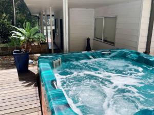 NINE at Berowra Waters, luxury waterfront with hot tub
