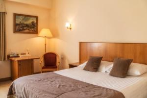 Economy Queen Room room in Hotel HP Park