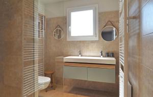 Maisons de vacances Villa Les Sapins : photos des chambres