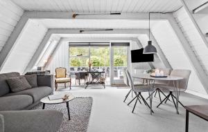 Nice Home In Farsø With Kitchen