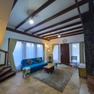 Chrysant Huis Villa Istana Bunga