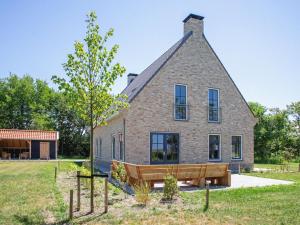 Villa on Texel near Wadden Sea & Bird Area