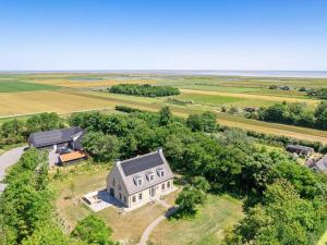 Villa on Texel near Wadden Sea & Bird Area
