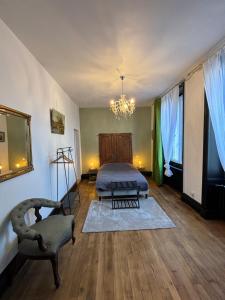 Maison à la Guitarde - Hôtel Particulier Hippolyte