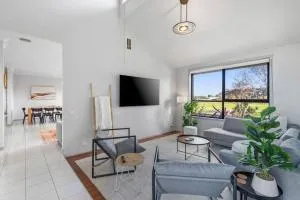 Werribee Spacious Retreat - Werribee