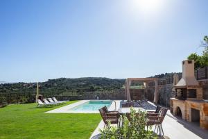 Villa Elides Countryside Retreat with Private Pool