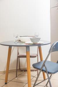 Unique studio at Athens Riviera 1 min from the sea