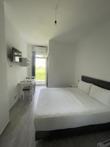 LUMNIK - Shengjin- Hotel & Apartments