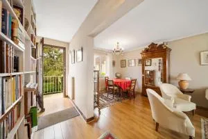 Chez Suzanne - 绍雷莱博恩