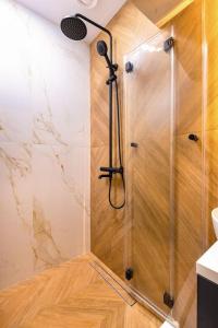 Sunset 2BR Apartment Parking included