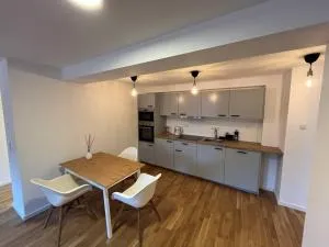 Hochwertige Zwei-Zimmer-Wohnung in Waldbronn - 埃特林根