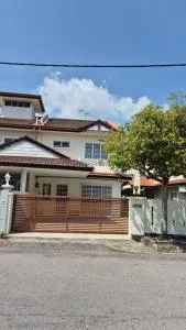 Taman Sunway Tunas - Kampong Batu Maung