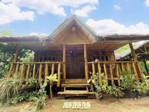 Travis Post Homestay