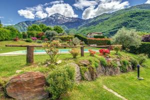 Villa La Corte with amazing pool and garden
