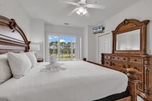 Elegant 3BR Condo at Magnolia Pointe
