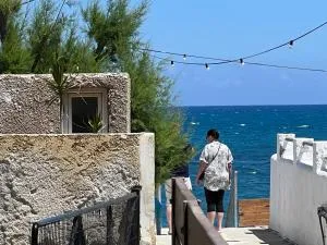 Artemis Rooms two steps by the sea - 普拉塔尼亚斯
