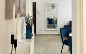 2 Bedroom Nice Apartment In Split