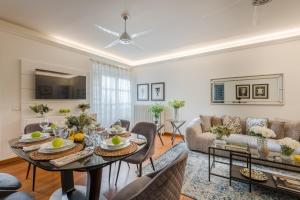 The Terrace Retreat, Elegant Modern Apartment with Terrace in Lucca