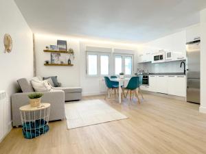 Apartamento con vistas a la playa del Pedregal