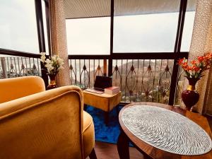 2 Bedrooms Duplex with free parking & wifi