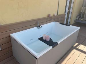 Suite with Spa Bath