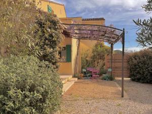Appartements Gite la glycine avec piscine au mas de Saint Jean : photos des chambres